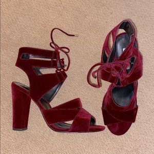 Lace up velvet heel